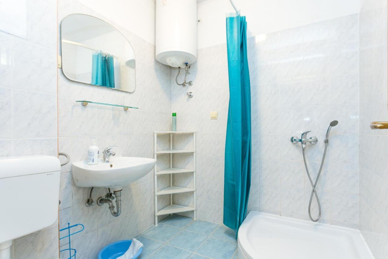 Apartments By The Sea Zivogosce - Porat, Makarska - 20207 Igrane Exterior foto